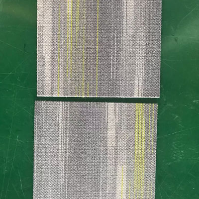 Carreaux de tapis en nylon reversibles carrés pour une installation facile dans les bureaux et les salles de réunion