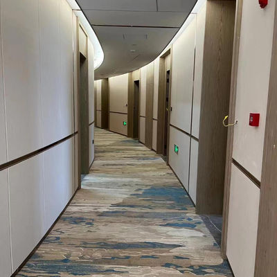 Tapis de haute qualité en nylon tapis d'impression sur mesure style de design moderne pour l'hôtel