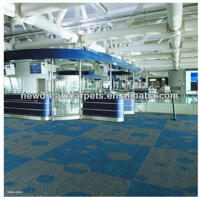 100 x 100 taille boucle de pile de bureau carreaux ignifuges pour le tapis de Canton Fabriqué