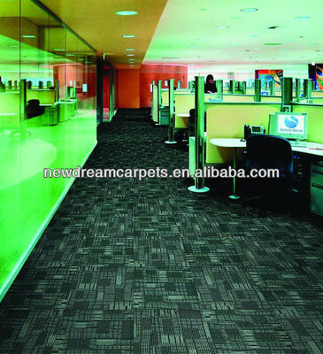 100 x 100 taille boucle de pile de bureau carreaux ignifuges pour le tapis de Canton Fabriqué