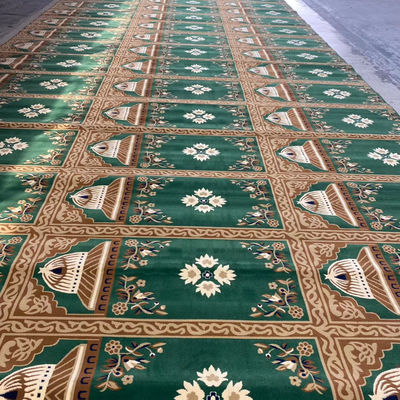 Mat de prière confortable Tapis de mosquée avec un motif de patchwork fabriqué à la machine