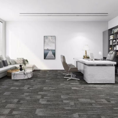 Carreaux de tapis en nylon pour hôtels et bureaux 50x50 Taille carrée Épaisseur totale 6 mm Facile à installer