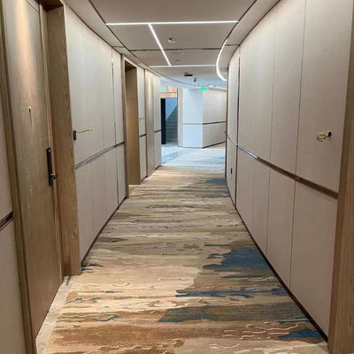 Suite d'hôtel personnalisée Tapis Axminster pour le hall d'entrée floral de luxe et le couloir de la salle de bal