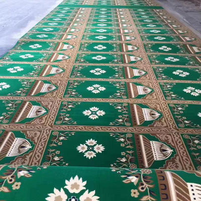 Rouleau de tapis de mosquée de style moderne de 4 m de largeur du Pakistan avec design