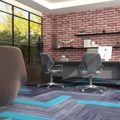 Salle de commerce Luxe Carpet amovible Carreaux 50x50 Puzzle Pattern Carpet modulaire de bureau