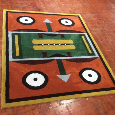 Tapis de tapis de logo fait à la main avec support en coton et matériau de surface acrylique