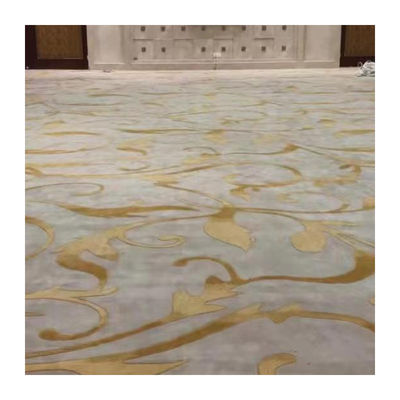 Carpet en laine à la main à la main