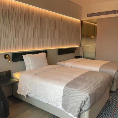 Impression personnalisée de tapis d'hôtel en 100% nylon dans un style de design moderne à partir de tapis de qualité supérieure