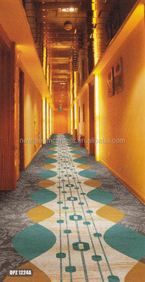 Le tapis d'hôtel à l'épreuve du feu d'Axminster, à 80% de laine et 20% de nylon.