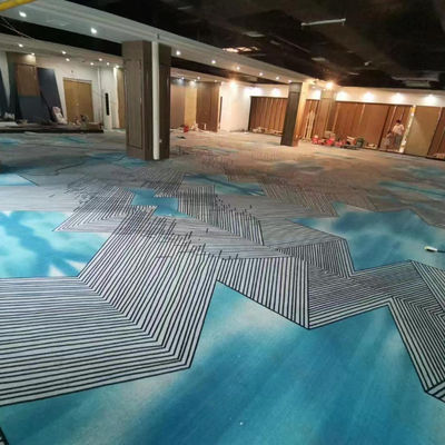 Hôtel de paroi à paroi machine de revêtement de sol commercial fabriqué tapis ignifuge pour la décoration