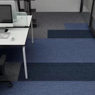 Tapis modulaire de bureau 50x50 avec carreaux de revêtement de sol en nylon rectangulaire amovible