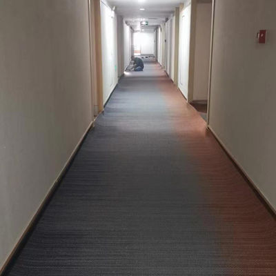 1360g/m2 Poids de pile Plancher commercial ignifuge 100% laine 4m Nylon Tapis mur à mur