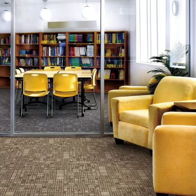 550±20g/m2 Poids de la pile Carpet office pour le commerce dans la salle de banquet et l'hôtel