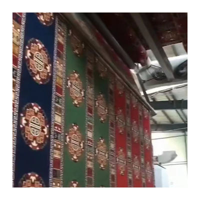 Design professionnel pour le tapis de prière musulman