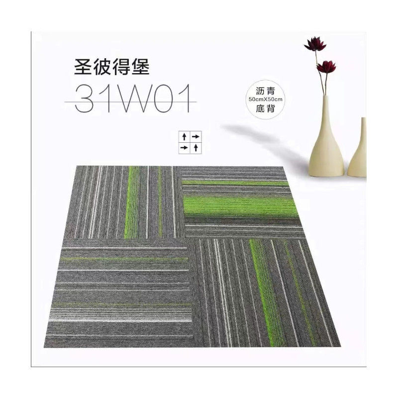Poids total 700-750g Luxe 100% Pp Carpet Carreaux pour la maison 50x50cm carrés
