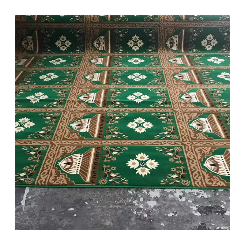 Carpet de mosquée de plusieurs couleurs fabriqué à la machine avec revêtement de mur à mur doux et patter puzzle